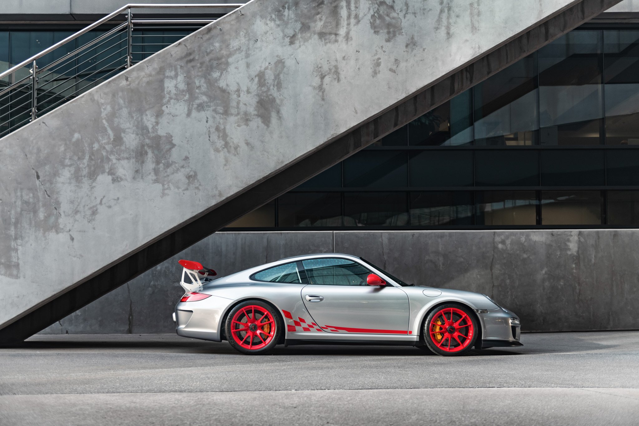 GT Silver 2010 Porsche 911 GT3RS