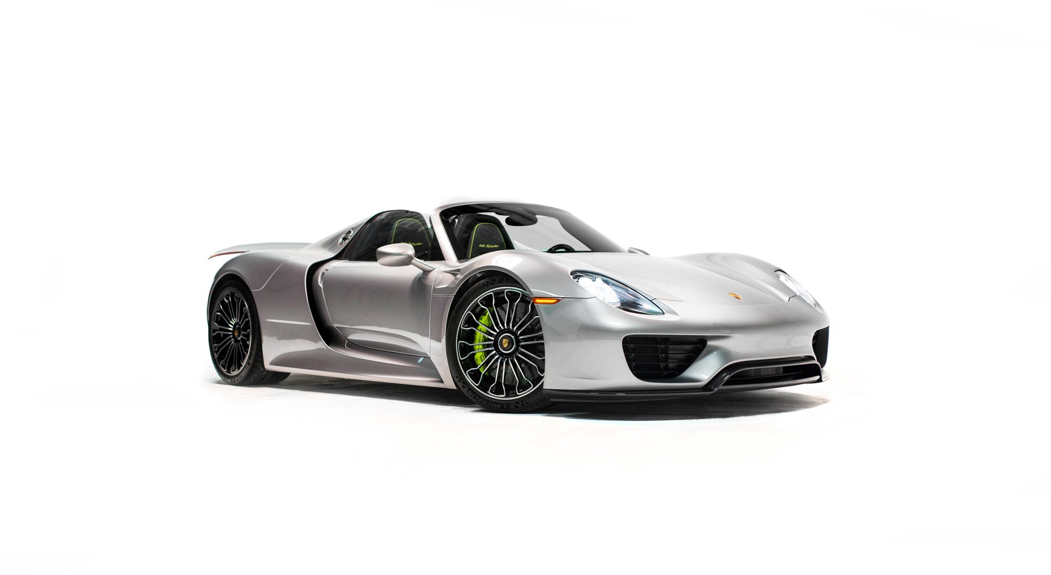 2015 Porsche 918 Spyder