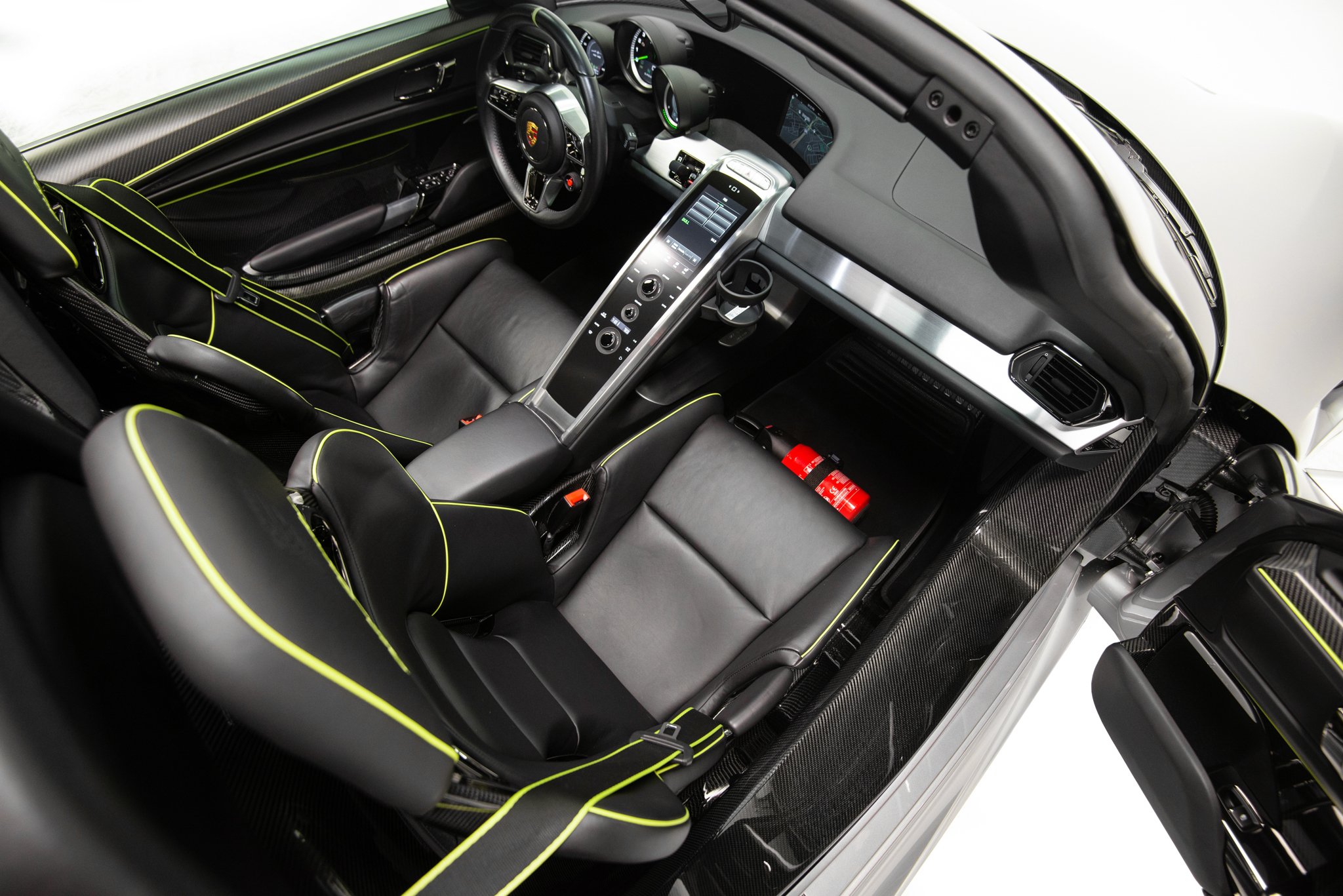 2015 Porsche 918 Spyder