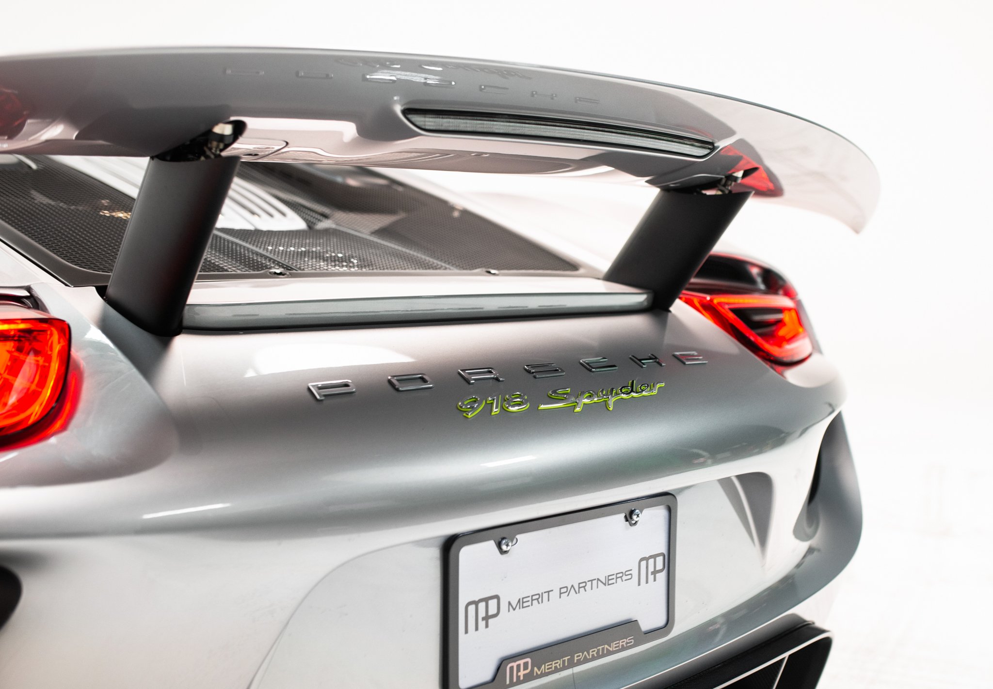 2015 Porsche 918 Spyder